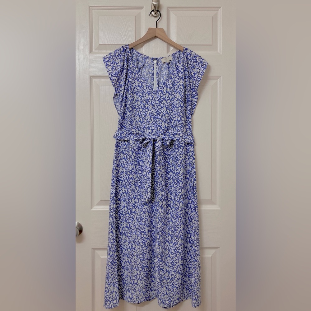 LOFT Blue White V Neck A-line Floral Midi Dress 8 Petite Coastal Spring Resort